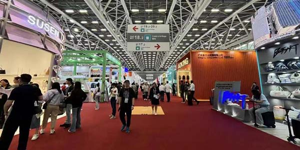 花都224家企業參展、670個展位的規模再度領跑全市，意向采購金額達6.06億美元  廣交會強勢“吸金”