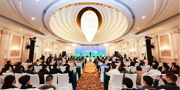 2025中國兩輪出行產業大會主題論壇圓滿舉行    綠色出行 智慧交通